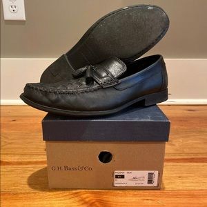 G.H. Bass & Co Black Woven Leather Loafers Hogan
